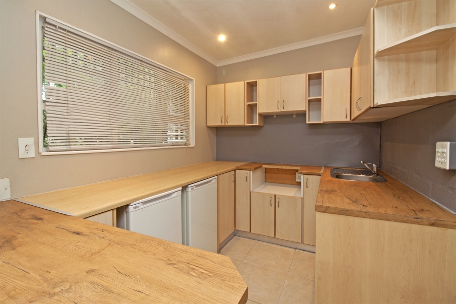 2 Bedroom Property for Sale in Kommetjie Western Cape